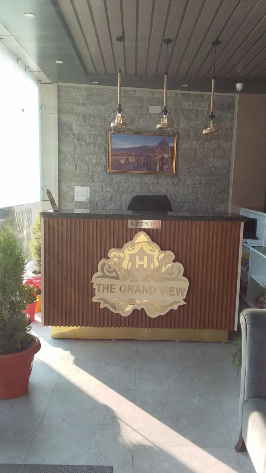 The Grand View Hotel Baijnath Luaran gambar