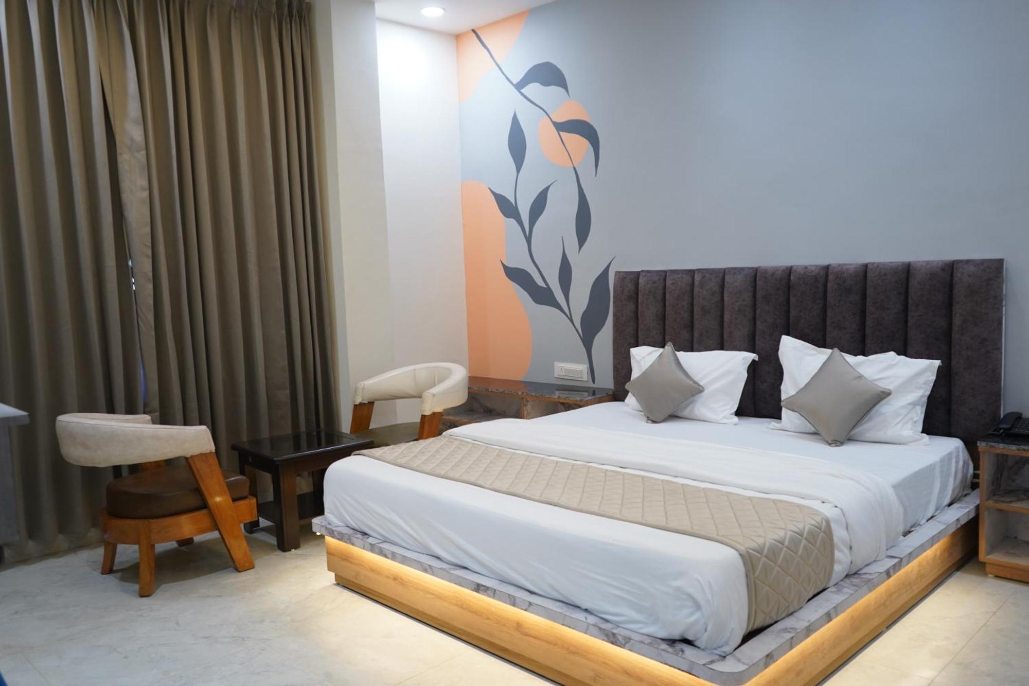 The Grand View Hotel Baijnath Luaran gambar
